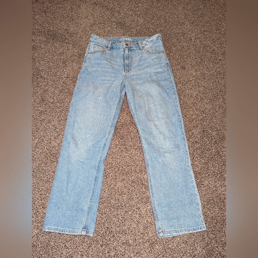 Mom jeans